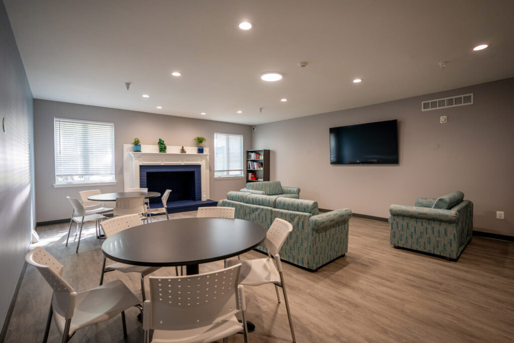 STR Behavioral Health Cedar Creek - lounge area