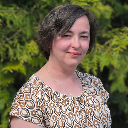 Headshot for Primary Therapist, Sarah Mohl, for STR Silver Pines