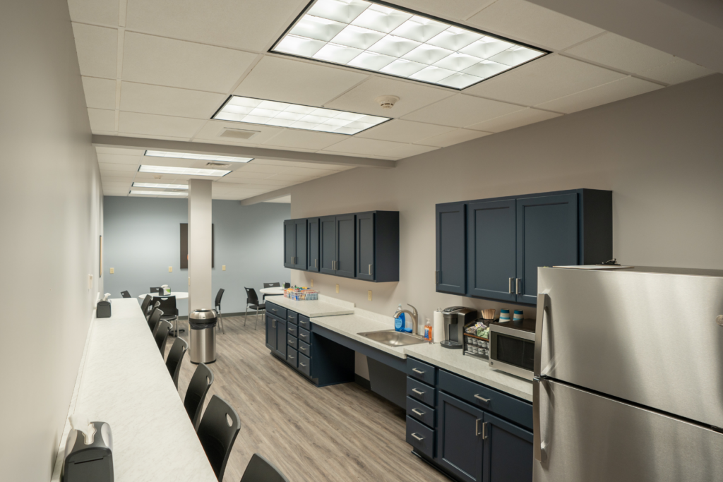Kitchen and communal area at STR Harrisburg outpatient center